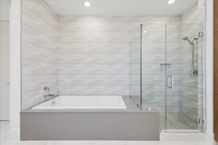 1430 Lake Pointe Pkwy, Sugar Land, TX 77478 - Photo 13