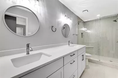 16707 Ashmoor Court, Houston, TX 77058 - Photo 17