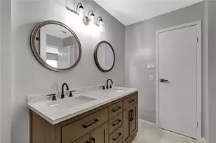 16707 Ashmoor Ct, Houston, TX 77058 - Photo 19