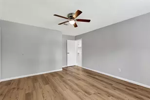 16707 Ashmoor Ct, Houston, TX 77058 - Photo 13