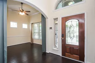 4803 Terrance Fall Dr, Katy, TX 77494 - Photo 5