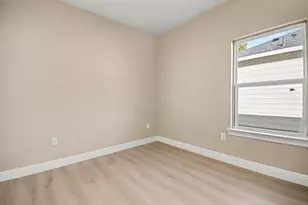 2008 Bellview St, La Marque, TX 77568 - Photo 15