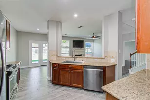 6814 Summer Bridge Ln, Spring, TX 77379 - Photo 9