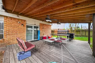 16006 El Toro Ct, Webster, TX 77598 - Photo 3