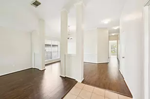 1023 E Hampton Dr, Pearland, TX 77584 - Photo 13