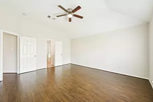 1023 E Hampton Dr, Pearland, TX 77584 - Photo 25