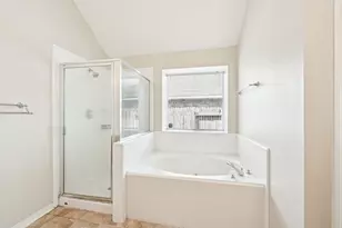 1023 E Hampton Dr, Pearland, TX 77584 - Photo 27