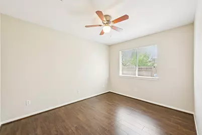 1023 E Hampton Drive, Pearland, TX 77584 - Photo 23