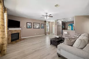 15010 Holland Grove Ct, Cypress, TX 77433 - Photo 7