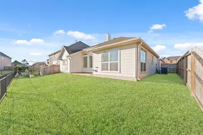 12519 Nantucket Road, Sugar Land, TX 77478 - Photo 23