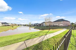 12519 Nantucket Rd, Sugar Land, TX 77478 - Photo 25