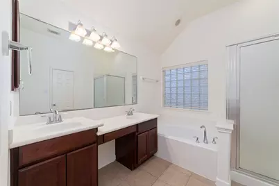 12519 Nantucket Road, Sugar Land, TX 77478 - Photo 17