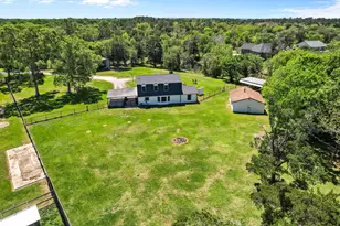 5123 Cotton Lake Rd, Cove, TX 77523 - Photo 7