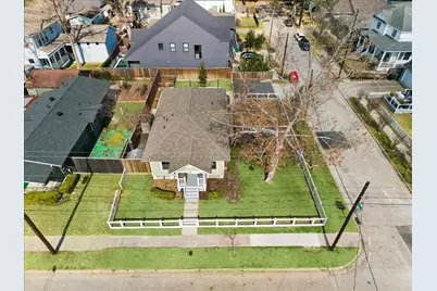 623 Pecore Street, Houston, TX 77009 - Photo 33