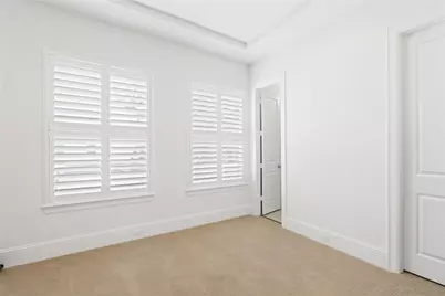 531 W 27th Street, Houston, TX 77008 - Photo 13