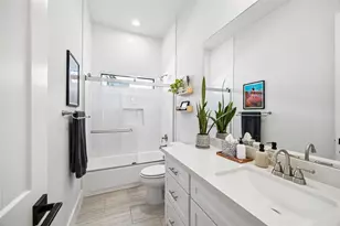 415 James St, Houston, TX 77009 - Photo 25