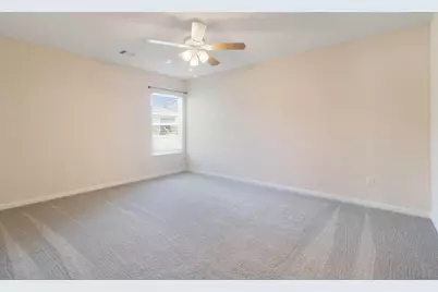 299 Red Clover, Livingston, TX 77351 - Photo 5