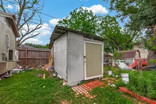 2111 Hickory Ln, Pasadena, TX 77502 - Photo 35