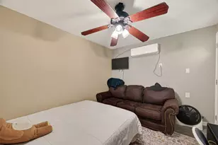2111 Hickory Ln, Pasadena, TX 77502 - Photo 25
