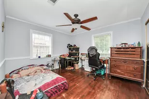 729 E 9th St, Houston, TX 77007 - Photo 25