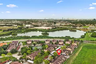 10555 Turtlewood Ct, Houston, TX 77072 - Photo 21