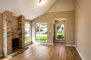 13619 Carsa Ln, Houston, TX 77014 - Photo 3