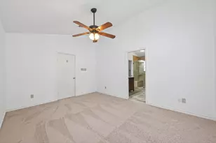 26 Green Slope Pl, The Woodlands, TX 77381 - Photo 25