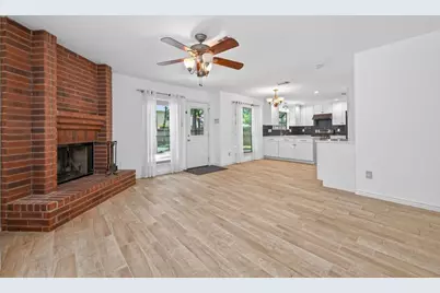 26 Green Slope Place, The Woodlands, TX 77381 - Photo 15