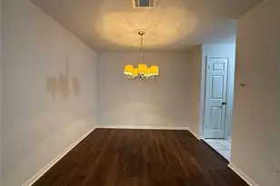 2125 Augusta Dr, Houston, TX 77057 - Photo 11