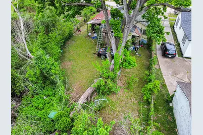 833 Booth Street, Houston, TX 77009 - Photo 3