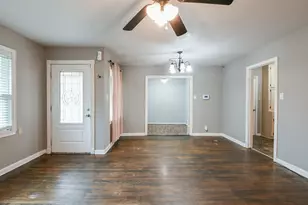 1109 E Miller St, Angleton, TX 77515 - Photo 5