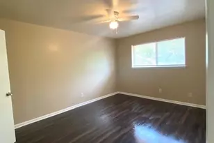 3206 Lobit Dr, Dickinson, TX 77539 - Photo 3