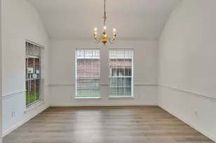 3906 Shadow Cove Dr, Houston, TX 77082 - Photo 11