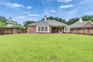 3906 Shadow Cove Dr, Houston, TX 77082 - Photo 37