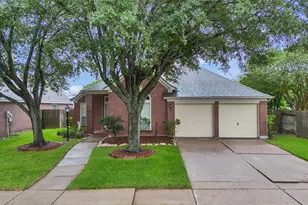 3906 Shadow Cove Dr, Houston, TX 77082 - Photo 5
