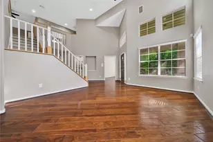 206 W Greywing Cir, The Woodlands, TX 77382 - Photo 5