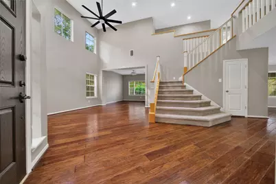 206 W Greywing Circle, The Woodlands, TX 77382 - Photo 3