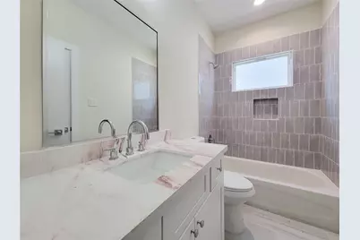 5931 Beall Street #B, Houston, TX 77091 - Photo 25
