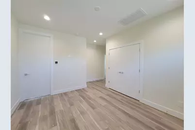5931 Beall Street #B, Houston, TX 77091 - Photo 13