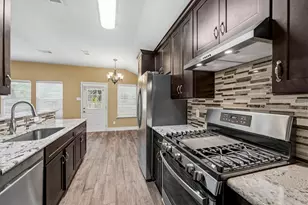 19009 Hammer Ln, Porter, TX 77365 - Photo 11