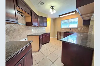 6510 Lynngate Drive, Spring, TX 77373 - Photo 5