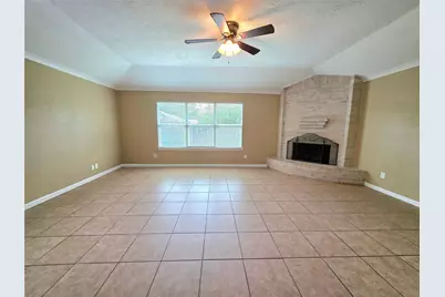 6510 Lynngate Drive, Spring, TX 77373 - Photo 9