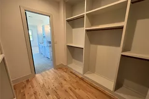 505 E 40th St, Houston, TX 77022 - Photo 13