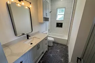 505 E 40th St, Houston, TX 77022 - Photo 17