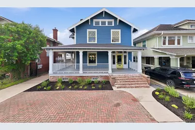 404 Avondale Street, Houston, TX 77006 - Photo 1