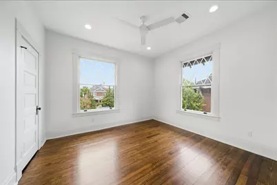 404 Avondale Street, Houston, TX 77006 - Photo 27
