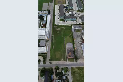 411 Berry Road, Houston, TX 77022 - Photo 5