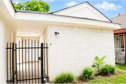 11118 High Star Drive, Houston, TX 77072 - Photo 3