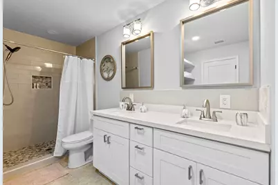 404 West 3rd St, League City, TX 77573 - Photo 31