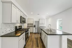 24219 Copperleaf Bay Ln, Spring, TX 77373 - Photo 5